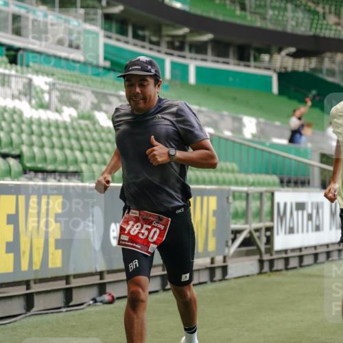 13.09.2026 - 21. swb-Marathon Bremen Michael Burmester http://msf.ph/oto/10439755 13.09.2026 12:41:52 Laufen im Stadion 126, 371, 603, 640, 650, 671, 735, 744, 912, 957, 1009, 1136, 1336, 1381, 1411, 1571, 1614, 1619, 1667, 1797, 1822, 1850, 1860, 1862, 1930, 2094, 2207, 2986, 3368, 3624, 4399, 4795, 4936, 5672, 5828, 6198, 6201, 6264, 6929, 6991, 7141, 8065, 8311, 8383, 8394, 9065, 9120, 9329, 13224, 277, 346, 466, 658, 895, 901, 1090, 1118, 1248, 1320, 1323, 1472, 1576, 1587, 1604, 1717, 1751, 1754, 1758, 1911, 2141, 2352, 2585, 2670, 3080, 3606, 5160, 5163, 5912 meine-sportfotos.de