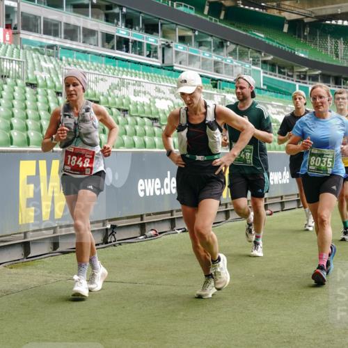 13.09.2026 - 21. swb-Marathon Bremen Michael Burmester http://msf.ph/oto/10439854 13.09.2026 13:06:38 Laufen im Stadion 109, 132, 156, 217, 244, 287, 303, 310, 323, 372, 394, 430, 454, 578, 607, 613, 647, 716, 784, 831, 834, 846, 891, 900, 922, 1073, 1083, 1189, 1205, 1243, 1274, 1308, 1365, 1369, 1380, 1387, 1437, 1533, 1545, 1574, 1581, 1600, 1823, 1841, 1848, 1871, 1909, 1926, 1938, 2070, 2076, 2090, 2219, 2241, 2244, 2265, 2275, 2301, 2310, 2318, 2355, 2356, 2393, 2440, 2464, 2699, 2707, 2721, 2731, 2742, 2755, 2764, 2818, 2902, 2911, 2960, 2985, 3030, 3115, 3278, 3444, 3485 meine-sportfotos.de