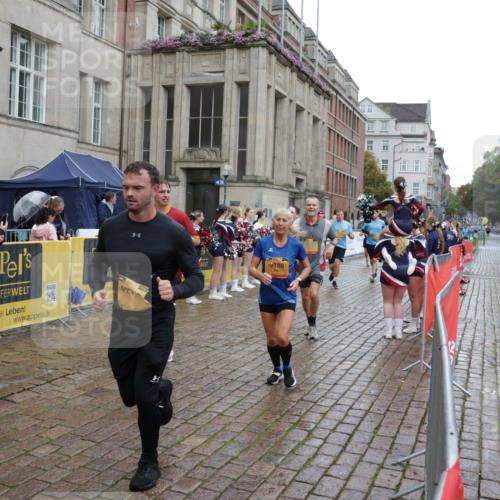13.09.2026 - Kiel Lauf Yannick Fuchs http://msf.ph/oto/10440030 13.09.2026 11:51:28 Ziel 2063 meine-sportfotos.de