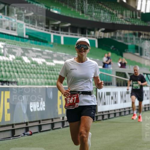 13.09.2026 - 21. swb-Marathon Bremen Michael Burmester http://msf.ph/oto/10440055 13.09.2026 12:42:05 Laufen im Stadion 371, 439, 603, 640, 650, 735, 744, 749, 957, 1009, 1223, 1224, 1336, 1381, 1411, 1571, 1614, 1619, 1667, 1712, 1745, 1797, 1822, 1850, 1862, 1930, 2094, 2207, 2986, 3368, 3624, 4399, 4795, 4847, 4936, 5672, 5828, 6198, 6264, 6929, 6991, 7141, 8065, 8311, 8383, 8394, 8994, 9065, 9120, 9329, 277, 346, 807, 895, 901, 1090, 1118, 1248, 1320, 1323, 1472, 1576, 1587, 1604, 1717, 1751, 1758, 1911, 2141, 2352, 2585, 2670, 3080, 3606, 5160, 5163, 5912 meine-sportfotos.de