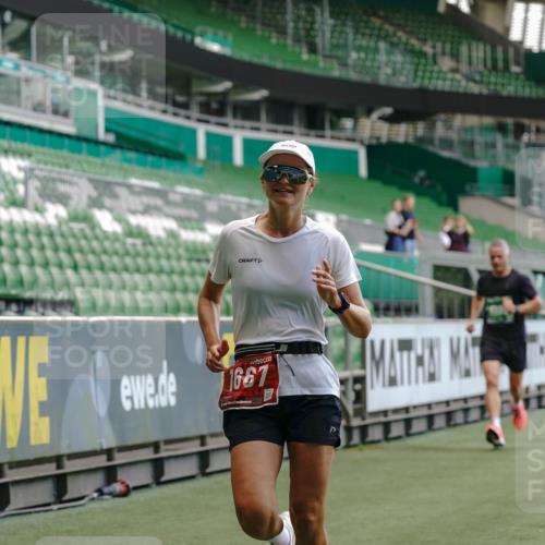 13.09.2026 - 21. swb-Marathon Bremen Michael Burmester http://msf.ph/oto/10440061 13.09.2026 12:42:05 Laufen im Stadion 371, 439, 603, 640, 650, 735, 744, 749, 957, 1009, 1223, 1224, 1336, 1381, 1411, 1571, 1614, 1619, 1667, 1712, 1745, 1797, 1822, 1850, 1862, 1930, 2094, 2207, 2986, 3368, 3624, 4399, 4795, 4847, 4936, 5672, 5828, 6198, 6264, 6929, 6991, 7141, 8065, 8311, 8383, 8394, 8994, 9065, 9120, 9329, 277, 346, 807, 895, 901, 1090, 1118, 1248, 1320, 1323, 1472, 1576, 1587, 1604, 1717, 1751, 1758, 1911, 2141, 2352, 2585, 2670, 3080, 3606, 5160, 5163, 5912 meine-sportfotos.de