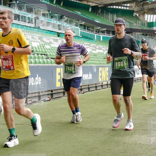 13.09.2026 - 21. swb-Marathon Bremen Michael Burmester http://msf.ph/oto/10440067 13.09.2026 13:06:40 Laufen im Stadion 109, 132, 156, 217, 244, 287, 303, 310, 323, 372, 394, 430, 454, 578, 607, 613, 647, 716, 784, 831, 834, 846, 891, 900, 922, 1073, 1083, 1189, 1205, 1243, 1274, 1308, 1365, 1369, 1380, 1387, 1437, 1533, 1545, 1574, 1581, 1600, 1823, 1841, 1848, 1871, 1909, 1926, 1938, 2070, 2076, 2090, 2219, 2241, 2244, 2265, 2275, 2301, 2310, 2318, 2355, 2356, 2393, 2440, 2464, 2699, 2707, 2721, 2731, 2755, 2818, 2902, 2911, 2960, 3030, 3115, 3278, 3444, 3485 meine-sportfotos.de