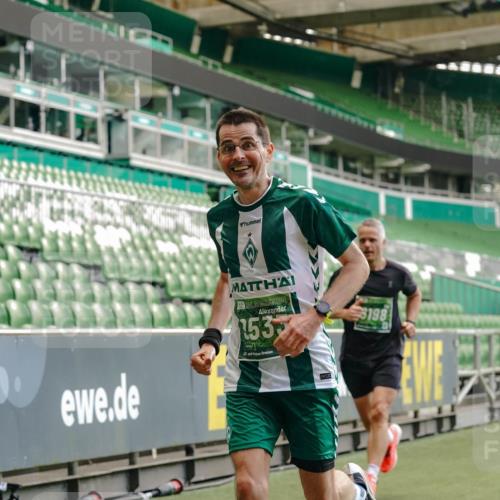13.09.2026 - 21. swb-Marathon Bremen Michael Burmester http://msf.ph/oto/10440184 13.09.2026 12:42:08 Laufen im Stadion 371, 439, 650, 744, 749, 957, 1009, 1223, 1224, 1336, 1381, 1411, 1571, 1614, 1619, 1667, 1712, 1745, 1797, 1822, 1850, 1862, 1879, 2094, 2207, 2986, 3368, 3624, 4399, 4795, 4847, 4936, 5672, 5828, 6198, 6264, 6929, 6991, 7141, 8065, 8311, 8383, 8394, 8994, 9065, 9120, 9533, 277, 346, 807, 895, 901, 1090, 1118, 1248, 1320, 1323, 1472, 1576, 1587, 1604, 1717, 1751, 1758, 1911, 2141, 2352, 2670, 3080, 3606, 5160, 5163, 5912 meine-sportfotos.de