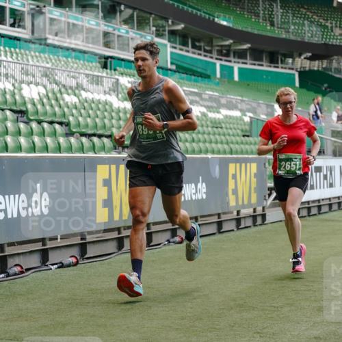 13.09.2026 - 21. swb-Marathon Bremen Michael Burmester http://msf.ph/oto/10440264 13.09.2026 12:42:11 Laufen im Stadion 371, 439, 650, 744, 749, 957, 1009, 1223, 1224, 1336, 1381, 1411, 1614, 1619, 1667, 1712, 1745, 1797, 1822, 1850, 1862, 1879, 2094, 2207, 2651, 2986, 3368, 3624, 4399, 4795, 4847, 4936, 5672, 5828, 6198, 6264, 6929, 6991, 7141, 8065, 8311, 8383, 8394, 8994, 9065, 9120, 9533, 277, 346, 807, 895, 901, 1090, 1118, 1248, 1320, 1323, 1472, 1576, 1587, 1604, 1717, 1751, 1758, 1911, 2141, 2352, 2670, 3080, 3606, 5160, 5163, 5912 meine-sportfotos.de