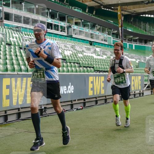 13.09.2026 - 21. swb-Marathon Bremen Michael Burmester http://msf.ph/oto/10440501 13.09.2026 12:42:17 Laufen im Stadion 371, 439, 650, 744, 749, 957, 1009, 1223, 1224, 1336, 1381, 1411, 1562, 1614, 1619, 1667, 1712, 1745, 1797, 1822, 1850, 1862, 1879, 2094, 2207, 2651, 2986, 3251, 3368, 3584, 3624, 4096, 4399, 4795, 4847, 4936, 5663, 5672, 5828, 6198, 6264, 6929, 6991, 7141, 8065, 8311, 8383, 8394, 8994, 9065, 9120, 9533, 277, 346, 807, 895, 901, 1118, 1248, 1320, 1323, 1472, 1576, 1587, 1604, 1717, 1751, 1758, 1911, 2141, 2352, 2670, 3080, 3606, 5160, 5163, 5912 meine-sportfotos.de