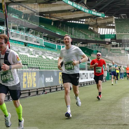 13.09.2026 - 21. swb-Marathon Bremen Michael Burmester http://msf.ph/oto/10440515 13.09.2026 12:42:18 Laufen im Stadion 371, 439, 650, 744, 749, 957, 1009, 1223, 1224, 1336, 1381, 1411, 1562, 1614, 1619, 1667, 1712, 1745, 1797, 1822, 1850, 1862, 1879, 2094, 2207, 2651, 2986, 3251, 3368, 3584, 3624, 4096, 4399, 4795, 4847, 4936, 5663, 5672, 5828, 6198, 6264, 6929, 6991, 7141, 8065, 8311, 8383, 8394, 8994, 9065, 9120, 9533, 277, 346, 807, 895, 901, 1118, 1248, 1320, 1323, 1472, 1576, 1587, 1604, 1717, 1751, 1758, 1911, 2141, 2352, 2670, 3080, 3606, 5160, 5163, 5912 meine-sportfotos.de