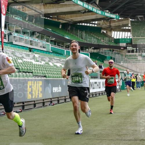 13.09.2026 - 21. swb-Marathon Bremen Michael Burmester http://msf.ph/oto/10440529 13.09.2026 12:42:18 Laufen im Stadion 371, 439, 650, 744, 749, 957, 1009, 1223, 1224, 1336, 1381, 1411, 1562, 1614, 1619, 1667, 1712, 1745, 1797, 1822, 1850, 1862, 1879, 2094, 2207, 2651, 2986, 3251, 3368, 3584, 3624, 4096, 4399, 4795, 4847, 4936, 5663, 5672, 5828, 6198, 6264, 6929, 6991, 7141, 8065, 8311, 8383, 8394, 8994, 9065, 9120, 9533, 277, 346, 807, 895, 901, 1118, 1248, 1320, 1323, 1472, 1576, 1587, 1604, 1717, 1751, 1758, 1911, 2141, 2352, 2670, 3080, 3606, 5160, 5163, 5912 meine-sportfotos.de