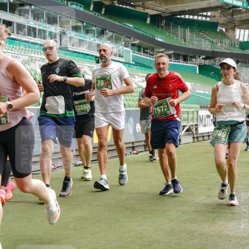 13.09.2026 - 21. swb-Marathon Bremen Michael Burmester http://msf.ph/oto/10440798 13.09.2026 13:06:52 Laufen im Stadion 109, 132, 156, 217, 244, 287, 303, 310, 372, 394, 430, 454, 489, 578, 607, 613, 682, 716, 784, 809, 831, 834, 846, 891, 900, 922, 1083, 1173, 1189, 1205, 1274, 1322, 1364, 1365, 1369, 1380, 1387, 1437, 1532, 1533, 1545, 1574, 1581, 1600, 1823, 1841, 1848, 1854, 1871, 1909, 1926, 1938, 2070, 2076, 2090, 2219, 2244, 2265, 2275, 2283, 2310, 2318, 2355, 2356, 2393, 2440, 2464, 2492, 2699, 2707, 2721, 2731, 2755, 2818, 2902, 2911, 2949, 2960, 3115, 3485 meine-sportfotos.de