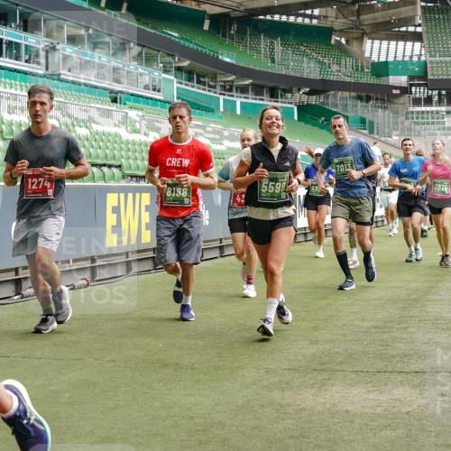 13.09.2026 - 21. swb-Marathon Bremen Michael Burmester http://msf.ph/oto/10440972 13.09.2026 13:06:54 Laufen im Stadion 109, 132, 156, 217, 287, 303, 310, 372, 394, 430, 454, 489, 578, 607, 613, 682, 716, 784, 809, 831, 834, 846, 891, 900, 922, 1083, 1173, 1189, 1205, 1274, 1322, 1364, 1365, 1369, 1380, 1387, 1437, 1532, 1533, 1545, 1574, 1581, 1600, 1823, 1841, 1848, 1854, 1871, 1909, 1926, 1938, 2070, 2076, 2090, 2219, 2244, 2265, 2275, 2283, 2310, 2318, 2355, 2356, 2393, 2405, 2440, 2464, 2492, 2565, 2699, 2707, 2721, 2731, 2755, 2818, 2902, 2911, 2949, 2960, 3115, 3485 meine-sportfotos.de
