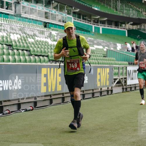 13.09.2026 - 21. swb-Marathon Bremen Michael Burmester http://msf.ph/oto/10441182 13.09.2026 12:42:39 Laufen im Stadion 439, 749, 819, 1009, 1223, 1224, 1411, 1562, 1619, 1667, 1712, 1745, 1797, 1822, 1850, 1862, 1879, 1921, 2094, 2207, 2651, 2683, 3251, 3368, 3584, 3624, 3688, 4096, 4399, 4795, 4847, 5316, 5663, 5672, 5828, 6198, 6264, 6359, 6929, 6991, 7141, 8311, 8383, 8394, 8689, 8749, 8994, 9120, 9153, 9200, 9533, 9849, 277, 346, 453, 807, 901, 1118, 1248, 1320, 1323, 1472, 1576, 1587, 1717, 1751, 1758, 1911, 2141, 2352, 3080, 3606, 5160, 5163, 5912 meine-sportfotos.de