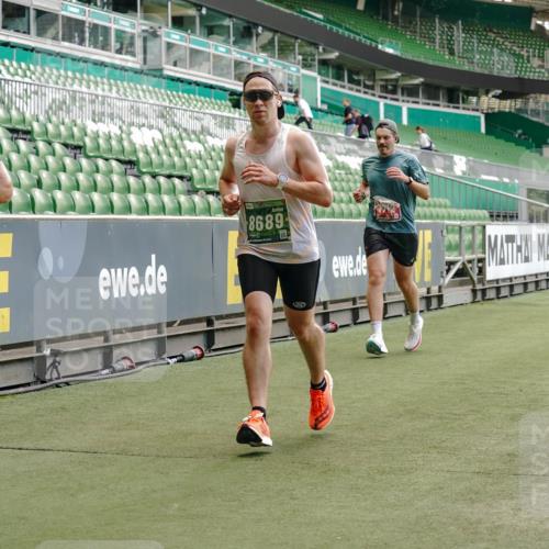 13.09.2026 - 21. swb-Marathon Bremen Michael Burmester http://msf.ph/oto/10441325 13.09.2026 12:42:43 Laufen im Stadion 439, 749, 819, 1009, 1223, 1224, 1411, 1562, 1619, 1667, 1712, 1745, 1822, 1850, 1862, 1879, 1921, 2094, 2207, 2651, 2683, 3251, 3368, 3584, 3624, 3688, 4096, 4399, 4795, 4847, 5316, 5663, 5672, 5828, 6198, 6264, 6359, 6929, 6991, 7141, 8311, 8383, 8394, 8689, 8749, 8994, 9120, 9153, 9200, 9233, 9533, 9849, 277, 346, 453, 807, 901, 1248, 1320, 1323, 1472, 1576, 1587, 1717, 1751, 1758, 1911, 2141, 2352, 3080, 3606, 5160, 5163, 5912 meine-sportfotos.de