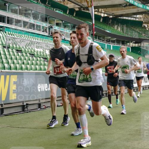 13.09.2026 - 21. swb-Marathon Bremen Michael Burmester http://msf.ph/oto/10441493 13.09.2026 12:42:51 Laufen im Stadion 439, 749, 819, 1009, 1223, 1224, 1411, 1562, 1619, 1667, 1712, 1745, 1822, 1850, 1862, 1879, 1921, 2094, 2207, 2651, 2683, 3251, 3368, 3500, 3584, 3624, 3688, 4096, 4847, 5199, 5316, 5663, 5672, 5828, 6198, 6264, 6359, 6579, 6929, 6991, 7141, 7950, 8311, 8383, 8394, 8689, 8749, 8850, 8994, 9120, 9153, 9200, 9233, 9533, 9849, 277, 453, 807, 901, 1248, 1320, 1323, 1472, 1576, 1587, 1717, 1751, 1758, 1911, 2352, 3080, 3606, 5160, 5163, 5912 meine-sportfotos.de