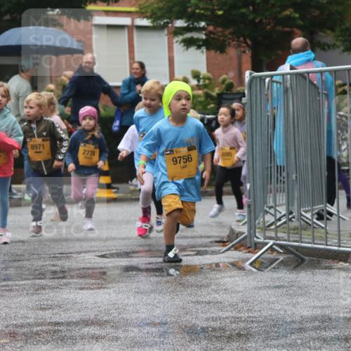 13.09.2026 - Kiel Lauf Markus Tischler http://msf.ph/oto/10441726 13.09.2026 08:33:16 Fleethörn 1118, 8971, 2774, 38, 9756, 1595, 4696, 8339 meine-sportfotos.de
