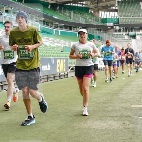 13.09.2026 - 21. swb-Marathon Bremen Michael Burmester http://msf.ph/oto/10441731 13.09.2026 13:07:05 Laufen im Stadion 109, 132, 156, 217, 287, 303, 310, 372, 430, 454, 489, 578, 607, 613, 682, 716, 784, 808, 809, 831, 834, 846, 911, 922, 1083, 1173, 1189, 1205, 1210, 1274, 1322, 1364, 1365, 1369, 1387, 1437, 1532, 1533, 1545, 1574, 1581, 1600, 1823, 1841, 1848, 1854, 1871, 1909, 1926, 1938, 2003, 2070, 2076, 2090, 2219, 2244, 2265, 2275, 2283, 2310, 2318, 2355, 2356, 2393, 2405, 2440, 2464, 2492, 2565, 2699, 2707, 2721, 2731, 2755, 2802, 2818, 2831, 2902, 2911, 2949, 2960, 3115 meine-sportfotos.de