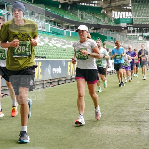 13.09.2026 - 21. swb-Marathon Bremen Michael Burmester http://msf.ph/oto/10441780 13.09.2026 13:07:05 Laufen im Stadion 109, 132, 156, 217, 287, 303, 310, 372, 430, 454, 489, 578, 607, 613, 682, 716, 784, 808, 809, 831, 834, 846, 911, 922, 1083, 1173, 1189, 1205, 1210, 1274, 1322, 1364, 1365, 1369, 1387, 1437, 1532, 1533, 1545, 1574, 1581, 1600, 1823, 1841, 1848, 1854, 1871, 1909, 1926, 1938, 2003, 2070, 2076, 2090, 2219, 2244, 2265, 2275, 2283, 2310, 2318, 2355, 2356, 2393, 2405, 2440, 2464, 2492, 2565, 2699, 2707, 2721, 2731, 2755, 2802, 2818, 2831, 2902, 2911, 2949, 2960, 3115 meine-sportfotos.de