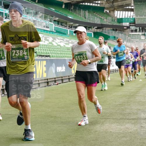 13.09.2026 - 21. swb-Marathon Bremen Michael Burmester http://msf.ph/oto/10441802 13.09.2026 13:07:05 Laufen im Stadion 109, 132, 156, 217, 287, 303, 310, 372, 430, 454, 489, 578, 607, 613, 682, 716, 784, 808, 809, 831, 834, 846, 911, 922, 1083, 1173, 1189, 1205, 1210, 1274, 1322, 1364, 1365, 1369, 1387, 1437, 1532, 1533, 1545, 1574, 1581, 1600, 1823, 1841, 1848, 1854, 1871, 1909, 1926, 1938, 2003, 2070, 2076, 2090, 2219, 2244, 2265, 2275, 2283, 2310, 2318, 2355, 2356, 2393, 2405, 2440, 2464, 2492, 2565, 2699, 2707, 2721, 2731, 2755, 2802, 2818, 2831, 2902, 2911, 2949, 2960, 3115 meine-sportfotos.de