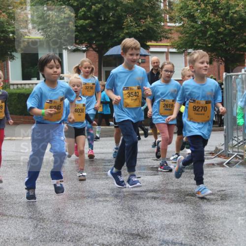 13.09.2026 - Kiel Lauf Markus Tischler http://msf.ph/oto/10442122 13.09.2026 08:34:01 Fleethörn 39, 8539, 35, 5245, 38, 4030, 3236, 3542, 39, 2619, 9, 38, 9270, 3497 meine-sportfotos.de