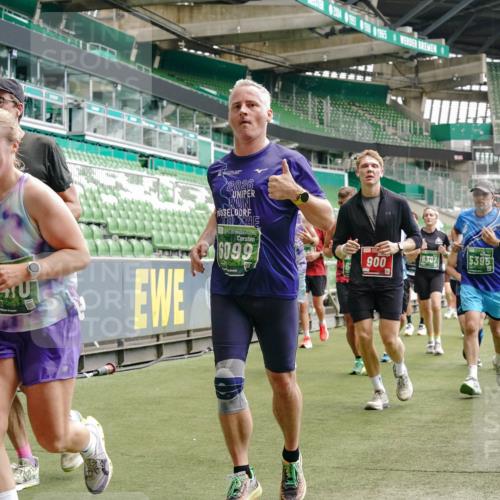 13.09.2026 - 21. swb-Marathon Bremen Michael Burmester http://msf.ph/oto/10442170 13.09.2026 13:07:11 Laufen im Stadion 109, 132, 156, 217, 287, 303, 310, 372, 430, 454, 489, 578, 607, 613, 682, 716, 784, 800, 808, 809, 831, 834, 846, 911, 922, 1083, 1173, 1189, 1205, 1210, 1274, 1322, 1364, 1365, 1369, 1387, 1395, 1437, 1532, 1533, 1545, 1574, 1581, 1600, 1823, 1831, 1841, 1848, 1854, 1871, 1909, 1926, 1938, 2003, 2070, 2076, 2090, 2219, 2244, 2275, 2283, 2310, 2318, 2355, 2356, 2393, 2405, 2440, 2464, 2492, 2565, 2699, 2707, 2721, 2731, 2755, 2802, 2818, 2831, 2866, 2902, 2911, 2949, 2960, 3115 meine-sportfotos.de