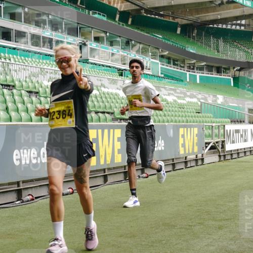 13.09.2026 - 21. swb-Marathon Bremen Michael Burmester http://msf.ph/oto/10442253 13.09.2026 10:28:16 Laufen im Stadion 10096, 10142, 10170, 10172, 10189, 10200, 10223, 10231, 10267, 10269, 10270, 10289, 10293, 10294, 10310, 10316, 10319, 10329, 10348, 10393, 10421, 10489, 10504, 10508, 10514, 10525, 10538, 10544, 10566, 10594, 10628, 10638, 10655, 10709, 10739, 10744, 10770, 10814, 10835, 10846, 10860, 10873, 10876, 10897, 10898, 10910, 10917, 10923, 10956, 10992, 10993, 11005, 11007, 11018, 11035, 11058, 11060, 11063, 11076, 11087, 11092, 11110, 11111, 11148, 11170, 11193 meine-sportfotos.de
