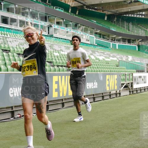 13.09.2026 - 21. swb-Marathon Bremen Michael Burmester http://msf.ph/oto/10442264 13.09.2026 10:28:16 Laufen im Stadion 10096, 10142, 10170, 10172, 10189, 10200, 10223, 10231, 10267, 10269, 10270, 10289, 10293, 10294, 10310, 10316, 10319, 10329, 10348, 10393, 10421, 10489, 10504, 10508, 10514, 10525, 10538, 10544, 10566, 10594, 10628, 10638, 10655, 10709, 10739, 10744, 10770, 10814, 10835, 10846, 10860, 10873, 10876, 10897, 10898, 10910, 10917, 10923, 10956, 10992, 10993, 11005, 11007, 11018, 11035, 11058, 11060, 11063, 11076, 11087, 11092, 11110, 11111, 11148, 11170, 11193 meine-sportfotos.de