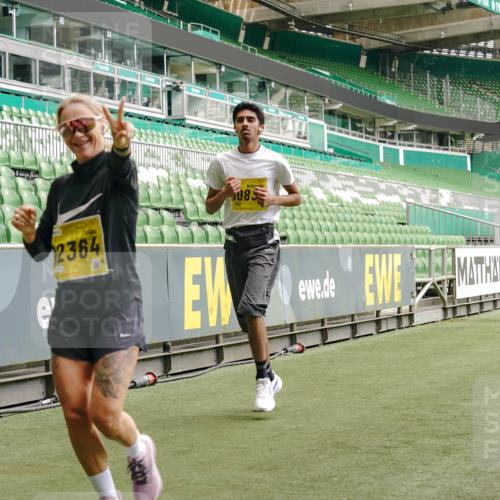 13.09.2026 - 21. swb-Marathon Bremen Michael Burmester http://msf.ph/oto/10442280 13.09.2026 10:28:16 Laufen im Stadion 10096, 10142, 10170, 10172, 10189, 10200, 10223, 10231, 10267, 10269, 10270, 10289, 10293, 10294, 10310, 10316, 10319, 10329, 10348, 10393, 10421, 10489, 10504, 10508, 10514, 10525, 10538, 10544, 10566, 10594, 10628, 10638, 10655, 10709, 10739, 10744, 10770, 10814, 10835, 10846, 10860, 10873, 10876, 10897, 10898, 10910, 10917, 10923, 10956, 10992, 10993, 11005, 11007, 11018, 11035, 11058, 11060, 11063, 11076, 11087, 11092, 11110, 11111, 11148, 11170, 11193 meine-sportfotos.de