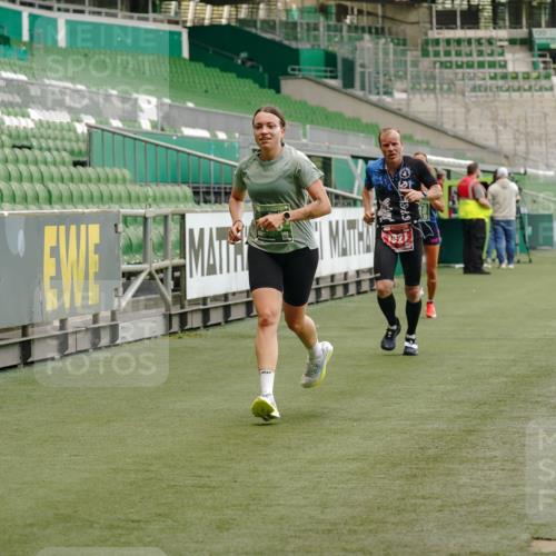 13.09.2026 - 21. swb-Marathon Bremen Michael Burmester http://msf.ph/oto/10442431 13.09.2026 12:43:43 Laufen im Stadion 439, 493, 623, 678, 681, 749, 819, 969, 1009, 1223, 1224, 1335, 1372, 1498, 1562, 1619, 1696, 1712, 1745, 1770, 1879, 1921, 2098, 2207, 2651, 2683, 3251, 3368, 3500, 3584, 3688, 4096, 4118, 4328, 4739, 4847, 4904, 5143, 5199, 5316, 5369, 5601, 5663, 5776, 5828, 6359, 6579, 6973, 7015, 7170, 7841, 7950, 8028, 8311, 8383, 8689, 8749, 8850, 8994, 9120, 9137, 9153, 9200, 9233, 9533, 9849, 13063, 13237, 126, 371, 453, 603, 640, 650, 671, 735, 744, 807, 862, 912, 957, 1136, 1758 meine-sportfotos.de