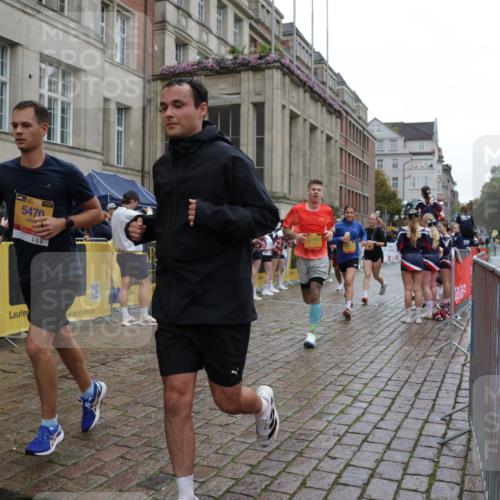 13.09.2026 - Kiel Lauf Yannick Fuchs http://msf.ph/oto/10442484 13.09.2026 11:55:42 Ziel  meine-sportfotos.de
