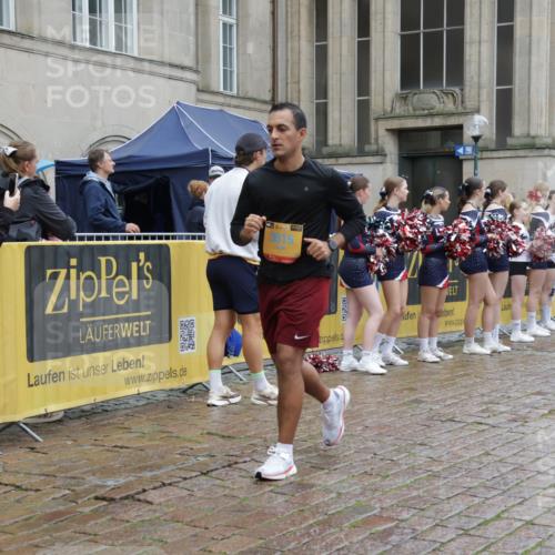 13.09.2026 - Kiel Lauf Yannick Fuchs http://msf.ph/oto/10442521 13.09.2026 11:55:45 Ziel  meine-sportfotos.de