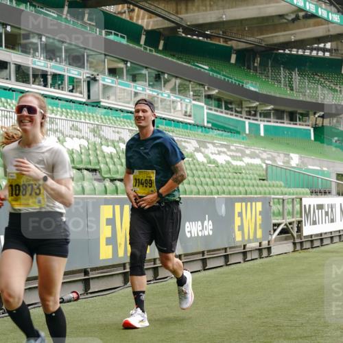 13.09.2026 - 21. swb-Marathon Bremen Michael Burmester http://msf.ph/oto/10442588 13.09.2026 10:28:23 Laufen im Stadion 10096, 10142, 10170, 10172, 10189, 10200, 10223, 10231, 10267, 10269, 10270, 10293, 10294, 10310, 10316, 10329, 10348, 10393, 10421, 10489, 10508, 10514, 10525, 10538, 10544, 10566, 10594, 10628, 10638, 10655, 10709, 10739, 10744, 10770, 10814, 10835, 10840, 10846, 10860, 10876, 10897, 10898, 10910, 10917, 10923, 10956, 10993, 11005, 11007, 11018, 11035, 11058, 11060, 11076, 11087, 11092, 11110, 11111, 11148, 11170, 11193 meine-sportfotos.de