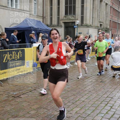 13.09.2026 - Kiel Lauf Yannick Fuchs http://msf.ph/oto/10442669 13.09.2026 11:56:13 Ziel  meine-sportfotos.de