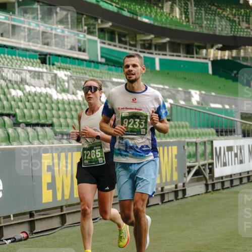 13.09.2026 - 21. swb-Marathon Bremen Michael Burmester http://msf.ph/oto/10442670 13.09.2026 12:43:54 Laufen im Stadion 439, 493, 623, 678, 681, 749, 819, 969, 1009, 1223, 1224, 1301, 1335, 1372, 1498, 1562, 1696, 1712, 1745, 1770, 1879, 1921, 2098, 2207, 2651, 2683, 3251, 3500, 3584, 3688, 4096, 4118, 4328, 4739, 4847, 4904, 5143, 5199, 5316, 5369, 5601, 5663, 5776, 5828, 5996, 6359, 6579, 6973, 7015, 7170, 7265, 7715, 7841, 7950, 8028, 8689, 8749, 8850, 8994, 9120, 9137, 9153, 9200, 9233, 9533, 9849, 13063, 13237, 126, 371, 453, 603, 640, 650, 671, 735, 744, 807, 862, 912, 957, 1136 meine-sportfotos.de