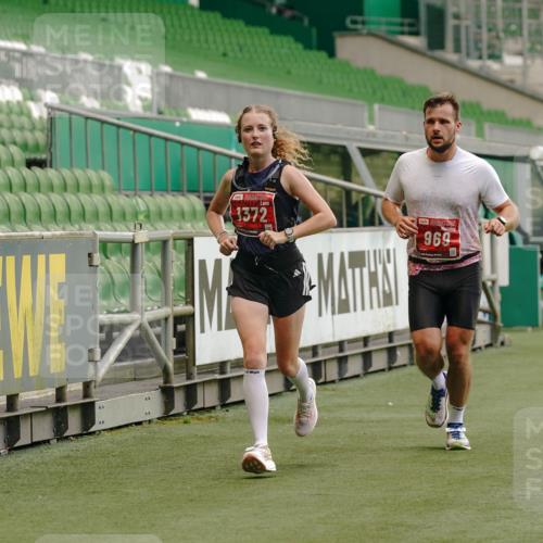 13.09.2026 - 21. swb-Marathon Bremen Michael Burmester http://msf.ph/oto/10442750 13.09.2026 12:43:57 Laufen im Stadion 339, 439, 493, 623, 678, 681, 749, 819, 969, 1223, 1224, 1301, 1335, 1372, 1498, 1562, 1696, 1712, 1745, 1770, 1879, 1921, 2098, 2651, 2683, 3251, 3500, 3584, 3688, 4096, 4118, 4328, 4739, 4847, 4904, 5143, 5199, 5316, 5369, 5601, 5663, 5776, 5828, 5996, 6359, 6579, 6973, 7015, 7170, 7265, 7715, 7841, 7950, 8028, 8689, 8749, 8850, 8994, 9120, 9137, 9153, 9200, 9233, 9533, 9849, 13063, 13237, 126, 371, 453, 603, 640, 650, 671, 735, 744, 807, 862, 912, 957, 1136 meine-sportfotos.de