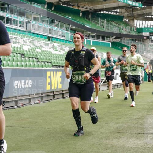 13.09.2026 - 21. swb-Marathon Bremen Michael Burmester http://msf.ph/oto/10442952 13.09.2026 13:07:22 Laufen im Stadion 109, 132, 156, 287, 303, 310, 372, 430, 454, 489, 578, 607, 613, 682, 716, 784, 800, 808, 809, 831, 834, 846, 911, 922, 1083, 1173, 1189, 1205, 1210, 1274, 1285, 1322, 1364, 1365, 1369, 1387, 1395, 1437, 1532, 1545, 1574, 1581, 1600, 1823, 1831, 1841, 1848, 1854, 1871, 1909, 1926, 1938, 2003, 2070, 2090, 2215, 2219, 2275, 2283, 2318, 2355, 2356, 2366, 2393, 2405, 2440, 2492, 2565, 2611, 2699, 2707, 2721, 2731, 2755, 2782, 2802, 2818, 2831, 2866, 2902, 2911, 2949, 2960 meine-sportfotos.de