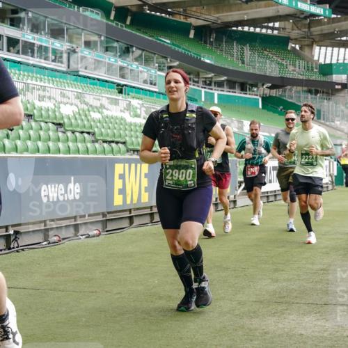 13.09.2026 - 21. swb-Marathon Bremen Michael Burmester http://msf.ph/oto/10442973 13.09.2026 13:07:22 Laufen im Stadion 109, 132, 156, 287, 303, 310, 372, 430, 454, 489, 578, 607, 613, 682, 716, 784, 800, 808, 809, 831, 834, 846, 911, 922, 1083, 1173, 1189, 1205, 1210, 1274, 1285, 1322, 1364, 1365, 1369, 1387, 1395, 1437, 1532, 1545, 1574, 1581, 1600, 1823, 1831, 1841, 1848, 1854, 1871, 1909, 1926, 1938, 2003, 2070, 2090, 2215, 2219, 2275, 2283, 2318, 2355, 2356, 2366, 2393, 2405, 2440, 2492, 2565, 2611, 2699, 2707, 2721, 2731, 2755, 2782, 2802, 2818, 2831, 2866, 2902, 2911, 2949, 2960 meine-sportfotos.de