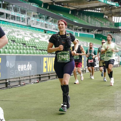 13.09.2026 - 21. swb-Marathon Bremen Michael Burmester http://msf.ph/oto/10442995 13.09.2026 13:07:22 Laufen im Stadion 109, 132, 156, 287, 303, 310, 372, 430, 454, 489, 578, 607, 613, 682, 716, 784, 800, 808, 809, 831, 834, 846, 911, 922, 1083, 1173, 1189, 1205, 1210, 1274, 1285, 1322, 1364, 1365, 1369, 1387, 1395, 1437, 1532, 1545, 1574, 1581, 1600, 1823, 1831, 1841, 1848, 1854, 1871, 1909, 1926, 1938, 2003, 2070, 2090, 2215, 2219, 2275, 2283, 2318, 2355, 2356, 2366, 2393, 2405, 2440, 2492, 2565, 2611, 2699, 2707, 2721, 2731, 2755, 2782, 2802, 2818, 2831, 2866, 2902, 2911, 2949, 2960 meine-sportfotos.de