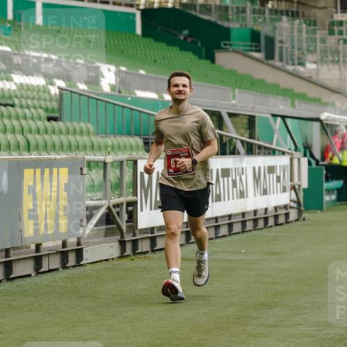 13.09.2026 - 21. swb-Marathon Bremen Michael Burmester http://msf.ph/oto/10443004 13.09.2026 12:44:10 Laufen im Stadion 339, 493, 623, 678, 681, 715, 749, 819, 969, 1223, 1224, 1264, 1301, 1335, 1372, 1498, 1562, 1696, 1745, 1770, 1879, 1921, 1937, 1975, 2098, 2651, 2683, 3251, 3500, 3584, 3688, 4096, 4118, 4328, 4739, 4904, 5143, 5199, 5316, 5369, 5601, 5663, 5776, 5996, 6359, 6579, 6973, 7015, 7170, 7206, 7265, 7715, 7841, 7950, 8028, 8689, 8749, 8850, 8994, 9137, 9153, 9200, 9233, 9533, 9849, 13063, 13168, 13237, 126, 371, 453, 603, 640, 650, 671, 735, 744, 862, 912, 957, 1136, 1411 meine-sportfotos.de