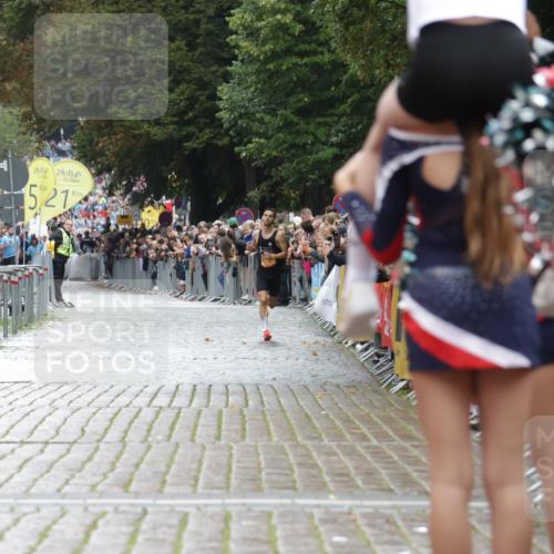 13.09.2026 - Kiel Lauf Yannick Fuchs http://msf.ph/oto/10443048 13.09.2026 11:58:45 Ziel 6694 meine-sportfotos.de