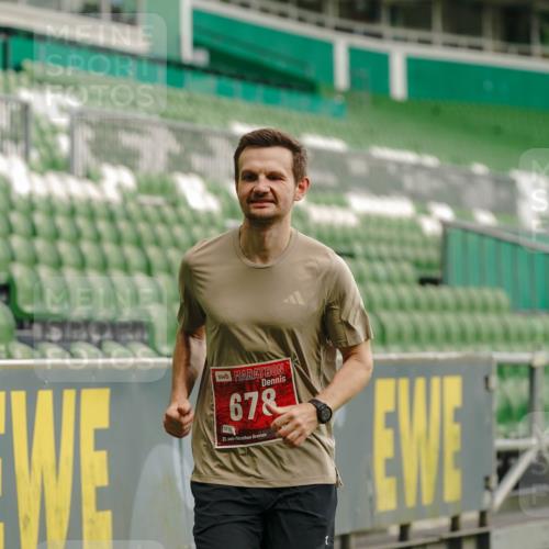 13.09.2026 - 21. swb-Marathon Bremen Michael Burmester http://msf.ph/oto/10443050 13.09.2026 12:44:12 Laufen im Stadion 339, 493, 623, 678, 681, 715, 819, 969, 1223, 1224, 1264, 1301, 1335, 1372, 1498, 1562, 1696, 1745, 1770, 1879, 1921, 1937, 1975, 2098, 2651, 2683, 3251, 3500, 3584, 3688, 4096, 4118, 4328, 4739, 4904, 5143, 5199, 5316, 5369, 5601, 5663, 5776, 5996, 6359, 6579, 6973, 7015, 7170, 7206, 7265, 7715, 7841, 7950, 8028, 8689, 8749, 8850, 8994, 9137, 9153, 9200, 9233, 9533, 9849, 13063, 13168, 13237, 126, 371, 453, 603, 640, 650, 671, 735, 744, 862, 912, 957, 1136, 1411 meine-sportfotos.de