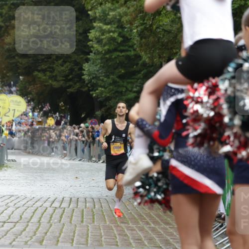 13.09.2026 - Kiel Lauf Yannick Fuchs http://msf.ph/oto/10443061 13.09.2026 11:58:52 Ziel 6694 meine-sportfotos.de