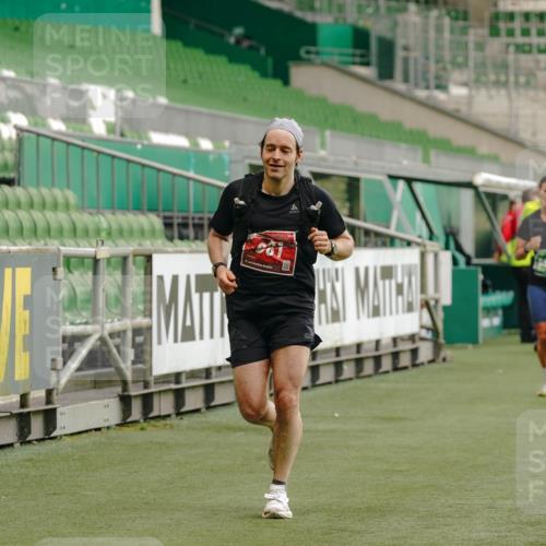 13.09.2026 - 21. swb-Marathon Bremen Michael Burmester http://msf.ph/oto/10443100 13.09.2026 12:44:15 Laufen im Stadion 339, 493, 623, 678, 681, 715, 819, 969, 1264, 1301, 1335, 1372, 1498, 1562, 1696, 1745, 1770, 1879, 1921, 1937, 1975, 2098, 2651, 2683, 3251, 3500, 3584, 3688, 4096, 4118, 4328, 4739, 4904, 5143, 5199, 5316, 5369, 5601, 5663, 5776, 5996, 6359, 6579, 6973, 7015, 7170, 7206, 7265, 7715, 7841, 7950, 8028, 8689, 8749, 8850, 8994, 9137, 9153, 9200, 9233, 9533, 9849, 13063, 13168, 13237, 126, 371, 453, 603, 640, 650, 671, 735, 744, 862, 912, 957, 1136, 1411, 1822 meine-sportfotos.de