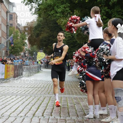 13.09.2026 - Kiel Lauf Yannick Fuchs http://msf.ph/oto/10443105 13.09.2026 11:58:57 Ziel 6694 meine-sportfotos.de