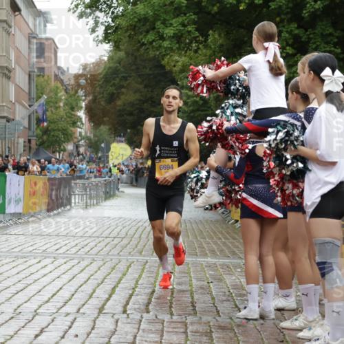 13.09.2026 - Kiel Lauf Yannick Fuchs http://msf.ph/oto/10443111 13.09.2026 11:58:57 Ziel 6694 meine-sportfotos.de