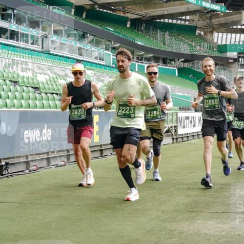 13.09.2026 - 21. swb-Marathon Bremen Michael Burmester http://msf.ph/oto/10443149 13.09.2026 13:07:24 Laufen im Stadion 109, 132, 156, 287, 303, 310, 372, 430, 454, 489, 551, 578, 607, 613, 682, 716, 784, 800, 808, 809, 831, 834, 846, 911, 922, 1083, 1173, 1189, 1205, 1210, 1274, 1285, 1322, 1364, 1365, 1369, 1387, 1395, 1437, 1532, 1545, 1574, 1581, 1600, 1688, 1823, 1831, 1841, 1848, 1854, 1871, 1909, 1926, 1938, 2003, 2070, 2090, 2215, 2219, 2275, 2283, 2318, 2355, 2356, 2366, 2393, 2405, 2440, 2492, 2565, 2611, 2699, 2707, 2721, 2731, 2755, 2782, 2802, 2818, 2831, 2866, 2902, 2911, 2949, 2960 meine-sportfotos.de