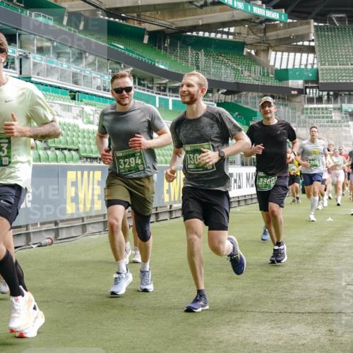 13.09.2026 - 21. swb-Marathon Bremen Michael Burmester http://msf.ph/oto/10443193 13.09.2026 13:07:25 Laufen im Stadion 109, 132, 156, 287, 303, 310, 372, 430, 454, 489, 551, 578, 607, 613, 682, 716, 784, 800, 808, 809, 831, 834, 846, 911, 922, 1083, 1173, 1189, 1205, 1210, 1285, 1322, 1364, 1365, 1369, 1387, 1395, 1437, 1532, 1545, 1574, 1600, 1688, 1823, 1831, 1841, 1848, 1854, 1871, 1909, 1926, 1938, 2003, 2070, 2090, 2215, 2219, 2275, 2283, 2318, 2355, 2356, 2366, 2393, 2405, 2440, 2492, 2565, 2611, 2699, 2707, 2721, 2731, 2755, 2782, 2802, 2818, 2831, 2866, 2902, 2911, 2949, 2960 meine-sportfotos.de