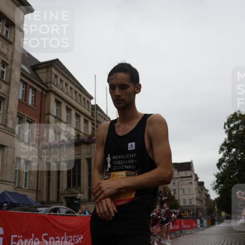 13.09.2026 - Kiel Lauf Yannick Fuchs http://msf.ph/oto/10443212 13.09.2026 11:59:02 Ziel 6694 meine-sportfotos.de