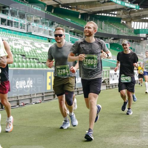 13.09.2026 - 21. swb-Marathon Bremen Michael Burmester http://msf.ph/oto/10443254 13.09.2026 13:07:25 Laufen im Stadion 109, 132, 156, 287, 303, 310, 372, 430, 454, 489, 551, 578, 607, 613, 682, 716, 784, 800, 808, 809, 831, 834, 846, 911, 922, 1083, 1173, 1189, 1205, 1210, 1285, 1322, 1364, 1365, 1369, 1387, 1395, 1437, 1532, 1545, 1574, 1600, 1688, 1823, 1831, 1841, 1848, 1854, 1871, 1909, 1926, 1938, 2003, 2070, 2090, 2215, 2219, 2275, 2283, 2318, 2355, 2356, 2366, 2393, 2405, 2440, 2492, 2565, 2611, 2699, 2707, 2721, 2731, 2755, 2782, 2802, 2818, 2831, 2866, 2902, 2911, 2949, 2960 meine-sportfotos.de