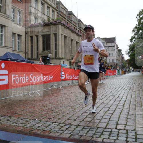 13.09.2026 - Kiel Lauf Yannick Fuchs http://msf.ph/oto/10443395 13.09.2026 12:02:18 Ziel 11291 meine-sportfotos.de