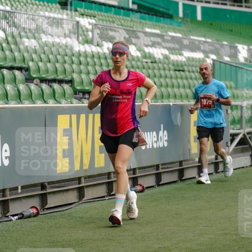 13.09.2026 - 21. swb-Marathon Bremen Michael Burmester http://msf.ph/oto/10443551 13.09.2026 12:44:34 Laufen im Stadion 280, 339, 493, 508, 623, 678, 681, 715, 819, 969, 1264, 1301, 1335, 1372, 1498, 1696, 1770, 1921, 1937, 1975, 2020, 2098, 2683, 3092, 3271, 3500, 3609, 3688, 4118, 4328, 4739, 4904, 5092, 5143, 5199, 5369, 5601, 5776, 5996, 6359, 6579, 6973, 7015, 7170, 7206, 7265, 7478, 7715, 7841, 7950, 8028, 8054, 8689, 8850, 9129, 9137, 9153, 9200, 9233, 9306, 9583, 9642, 9849, 13063, 13168, 13237, 126, 371, 453, 603, 640, 650, 671, 735, 744, 862, 912, 957, 1136, 1411, 1667, 1822, 1850 meine-sportfotos.de