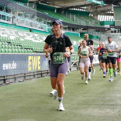 13.09.2026 - 21. swb-Marathon Bremen Michael Burmester http://msf.ph/oto/10443590 13.09.2026 13:07:31 Laufen im Stadion 109, 132, 156, 287, 303, 310, 372, 430, 454, 489, 551, 578, 607, 613, 682, 716, 800, 808, 809, 831, 834, 846, 884, 911, 922, 1083, 1173, 1189, 1205, 1210, 1285, 1322, 1364, 1365, 1369, 1387, 1395, 1437, 1532, 1545, 1574, 1600, 1688, 1823, 1831, 1841, 1848, 1854, 1871, 1909, 1926, 1938, 2003, 2070, 2090, 2215, 2219, 2275, 2283, 2318, 2355, 2356, 2366, 2405, 2440, 2492, 2565, 2611, 2635, 2699, 2707, 2721, 2731, 2755, 2782, 2802, 2818, 2831, 2866, 2902, 2911, 2949, 2960 meine-sportfotos.de