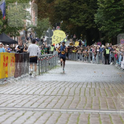 13.09.2026 - Kiel Lauf Yannick Fuchs http://msf.ph/oto/10443609 13.09.2026 12:09:18 Ziel 3904, 1201 meine-sportfotos.de